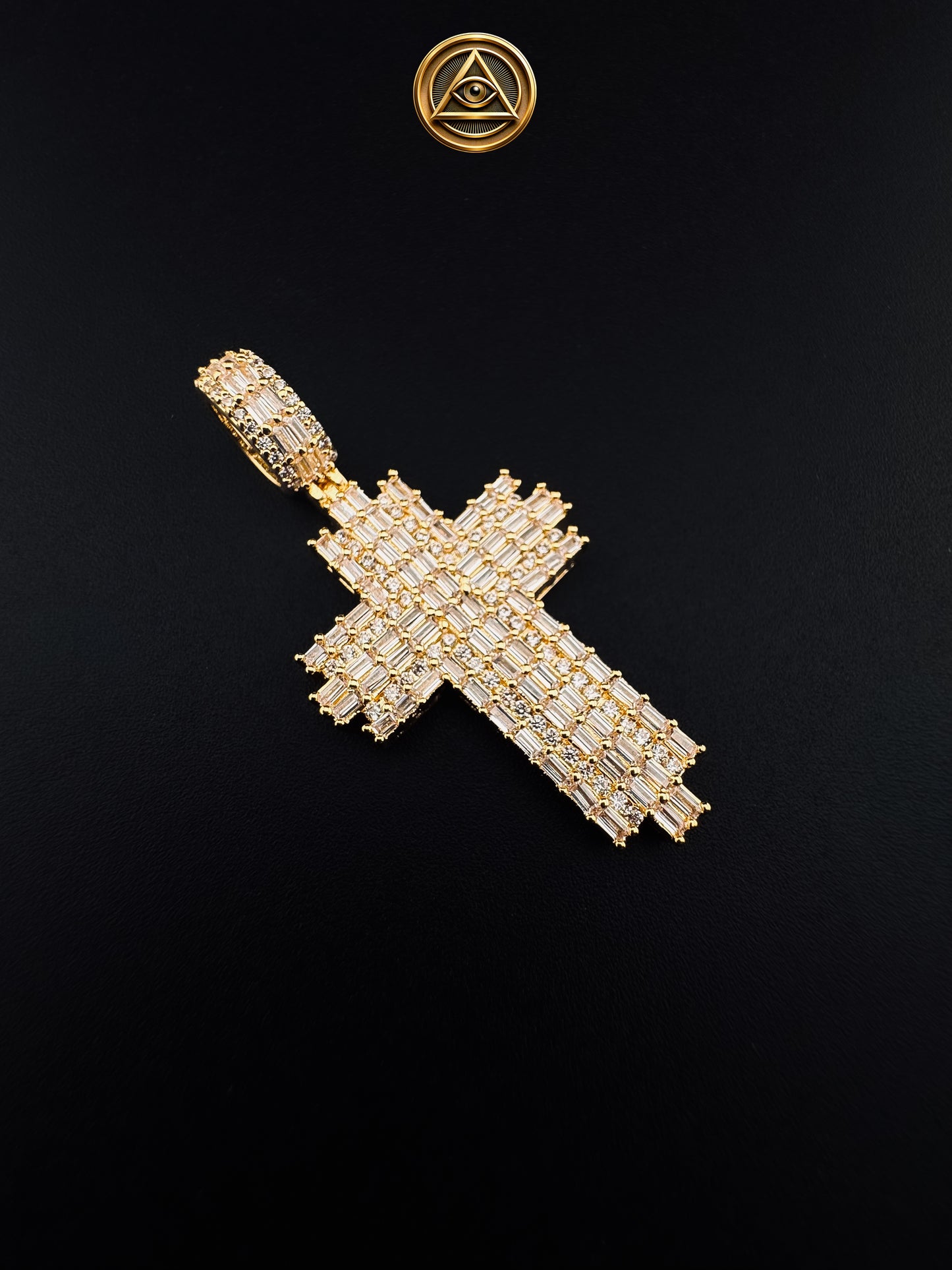 BAGUETTE CROSS PENDANT — Cruz Baguette Plata 925