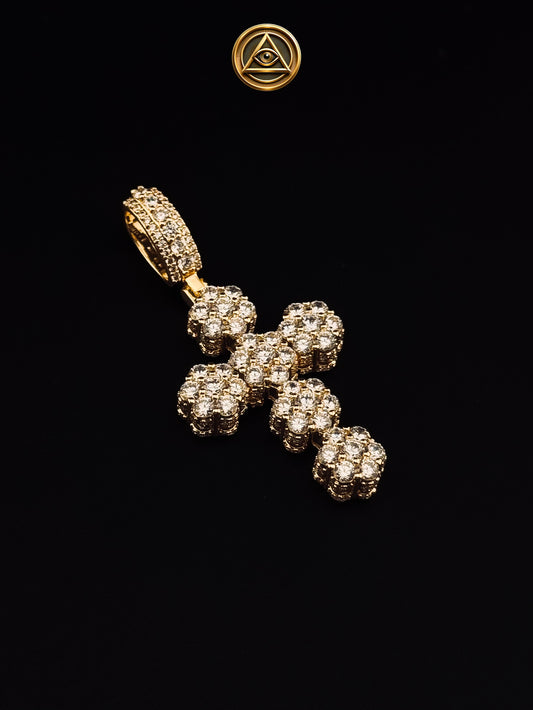 CLUSTER CROSS PENDANT — Dije Cruz Racimo Iced