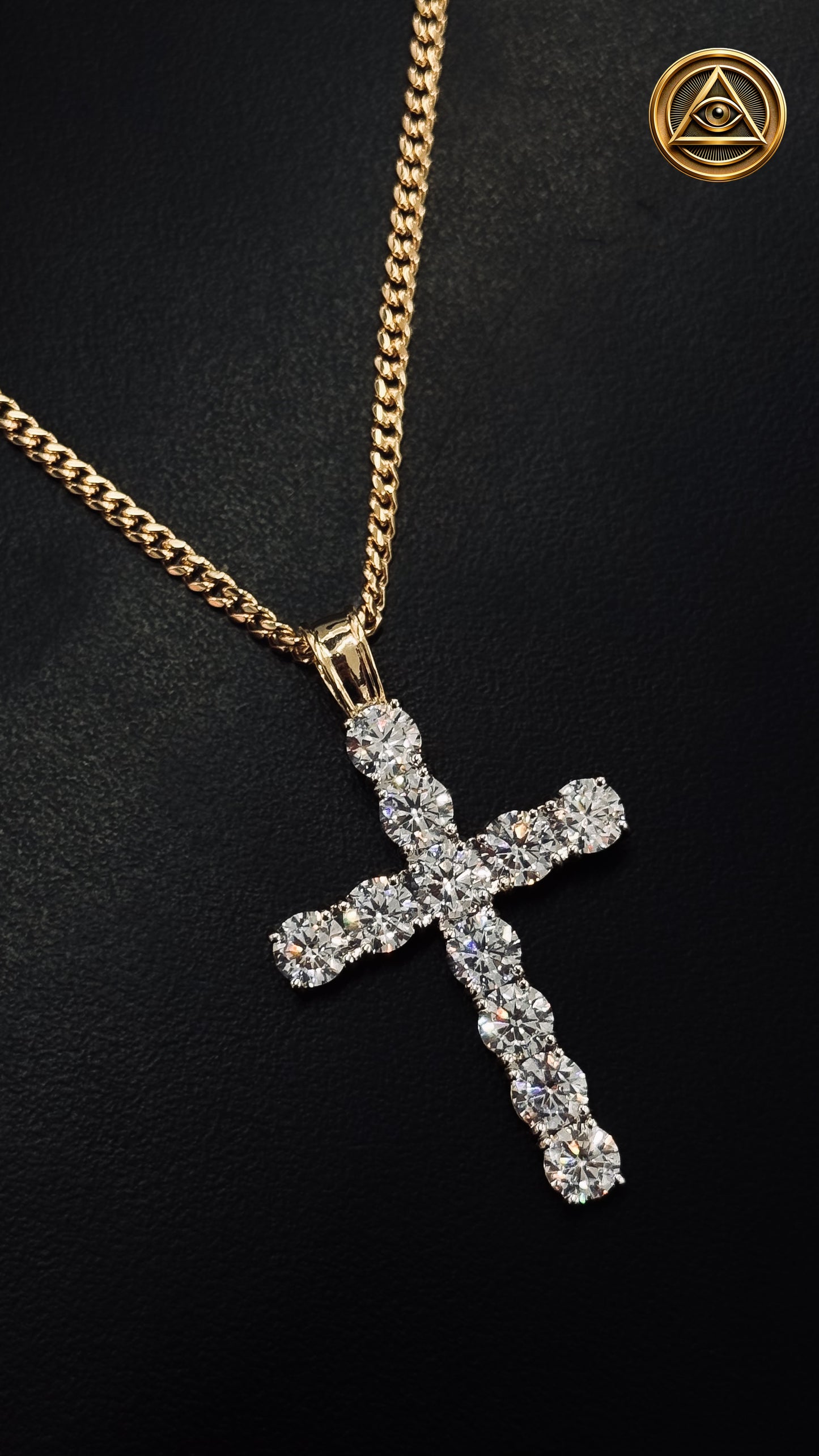CRYSTAL CROSS PENDANT — Cruz Zirconia
