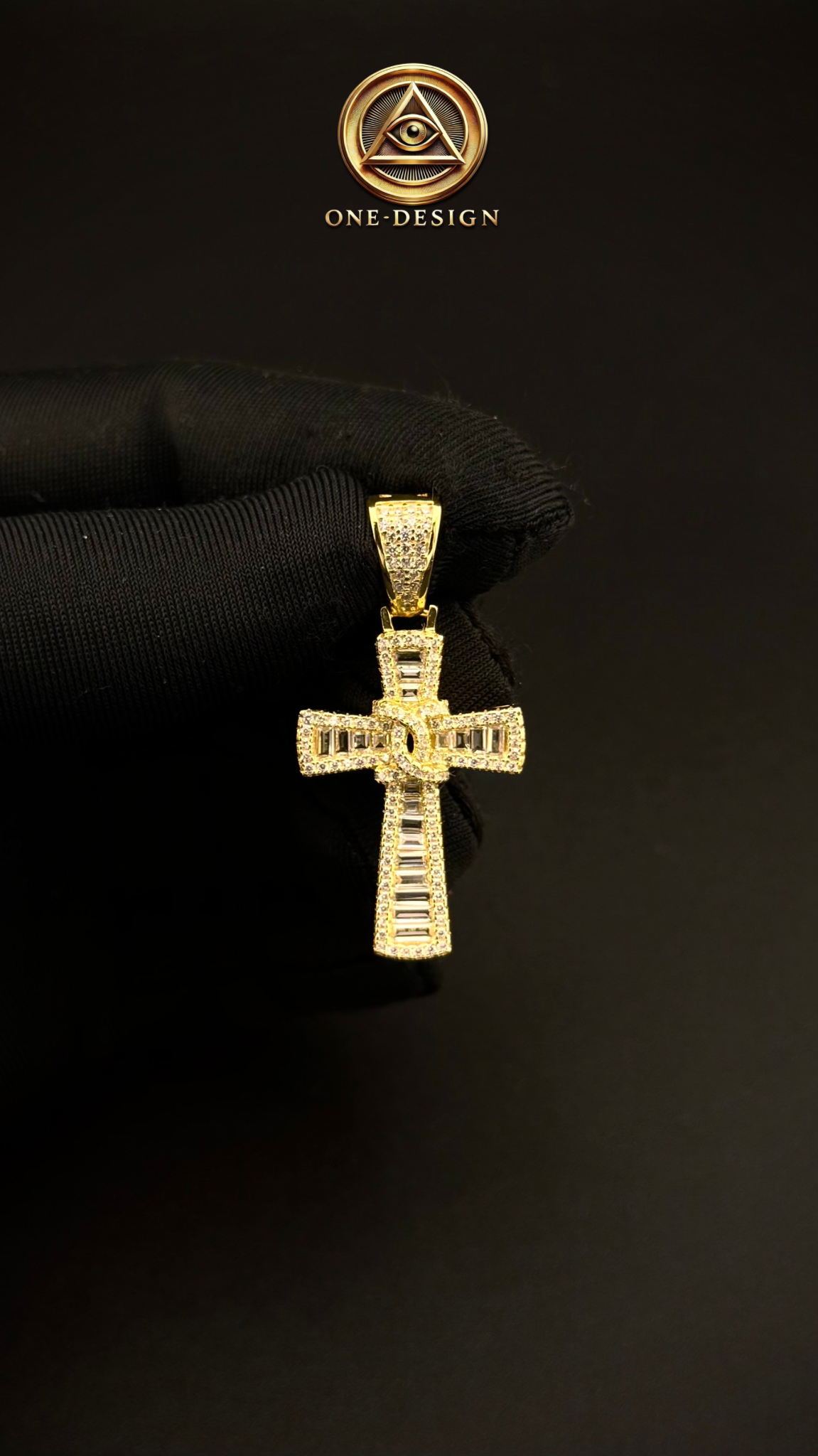 Tangled cross