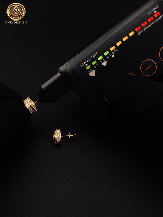 Shiny Moissanite 10mm