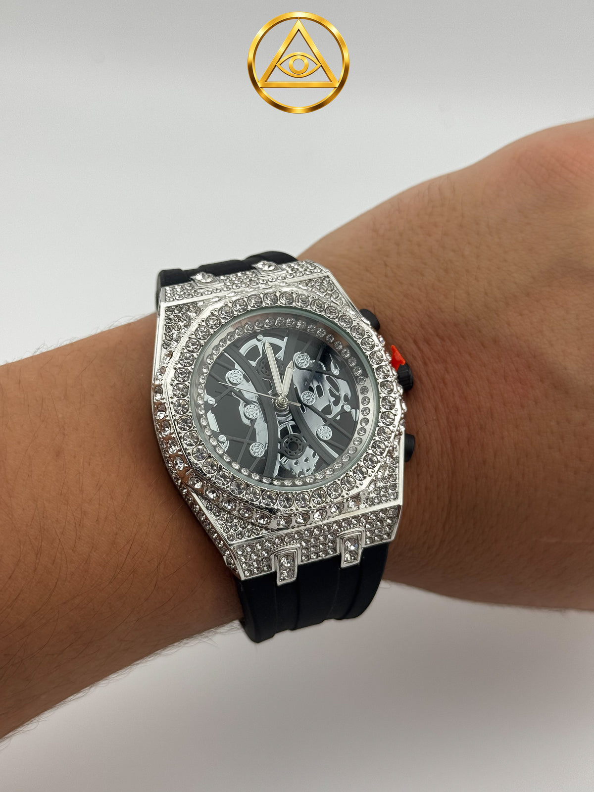 ROYAL ICED WATCH SKELETON SILVER — Reloj Octagonal Skeleton Iced Out Plata Total