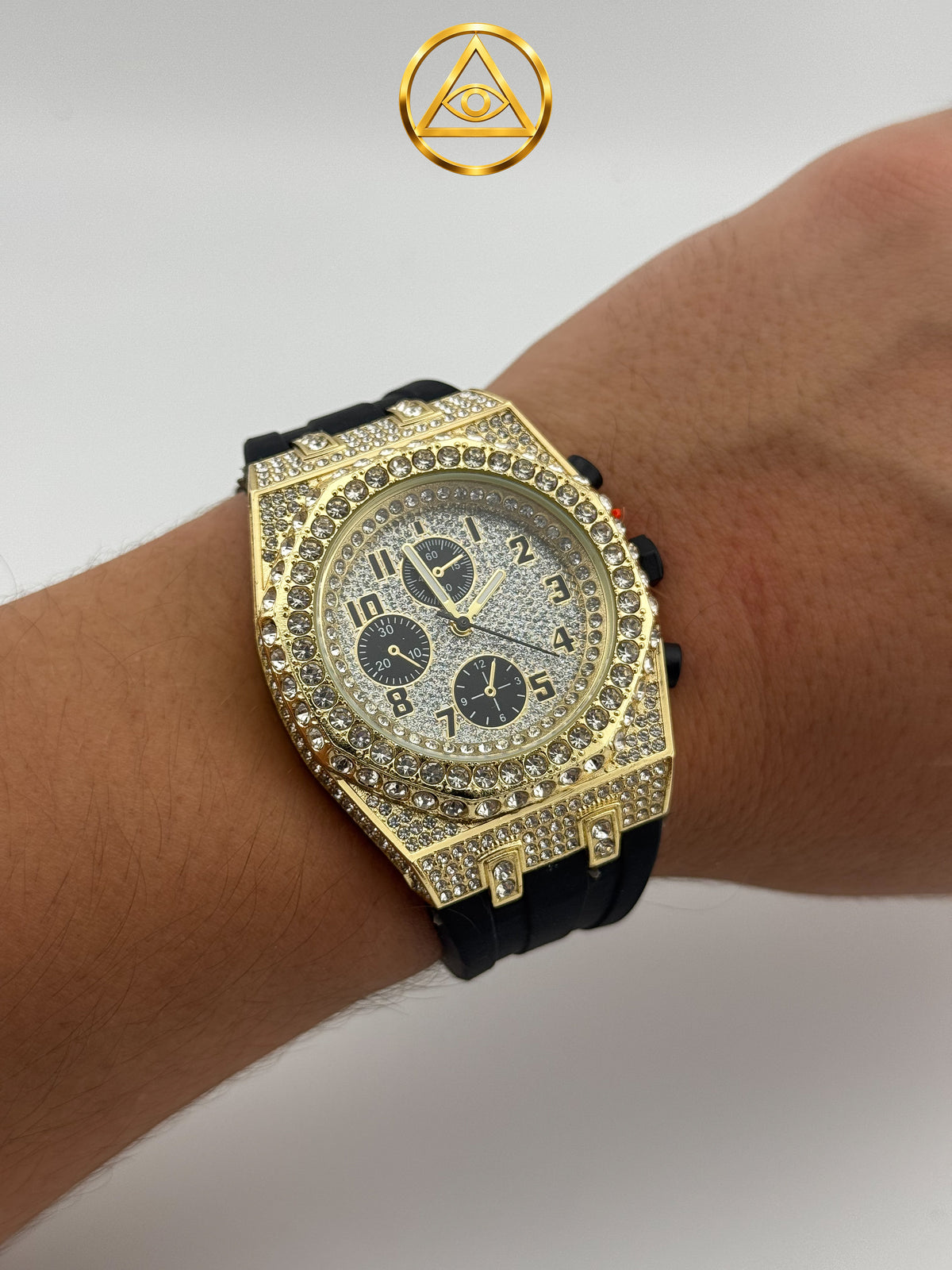 ROYAL ICED WATCH CHRONO GOLD — Reloj Octagonal Iced Out Cronógrafo Oro Total