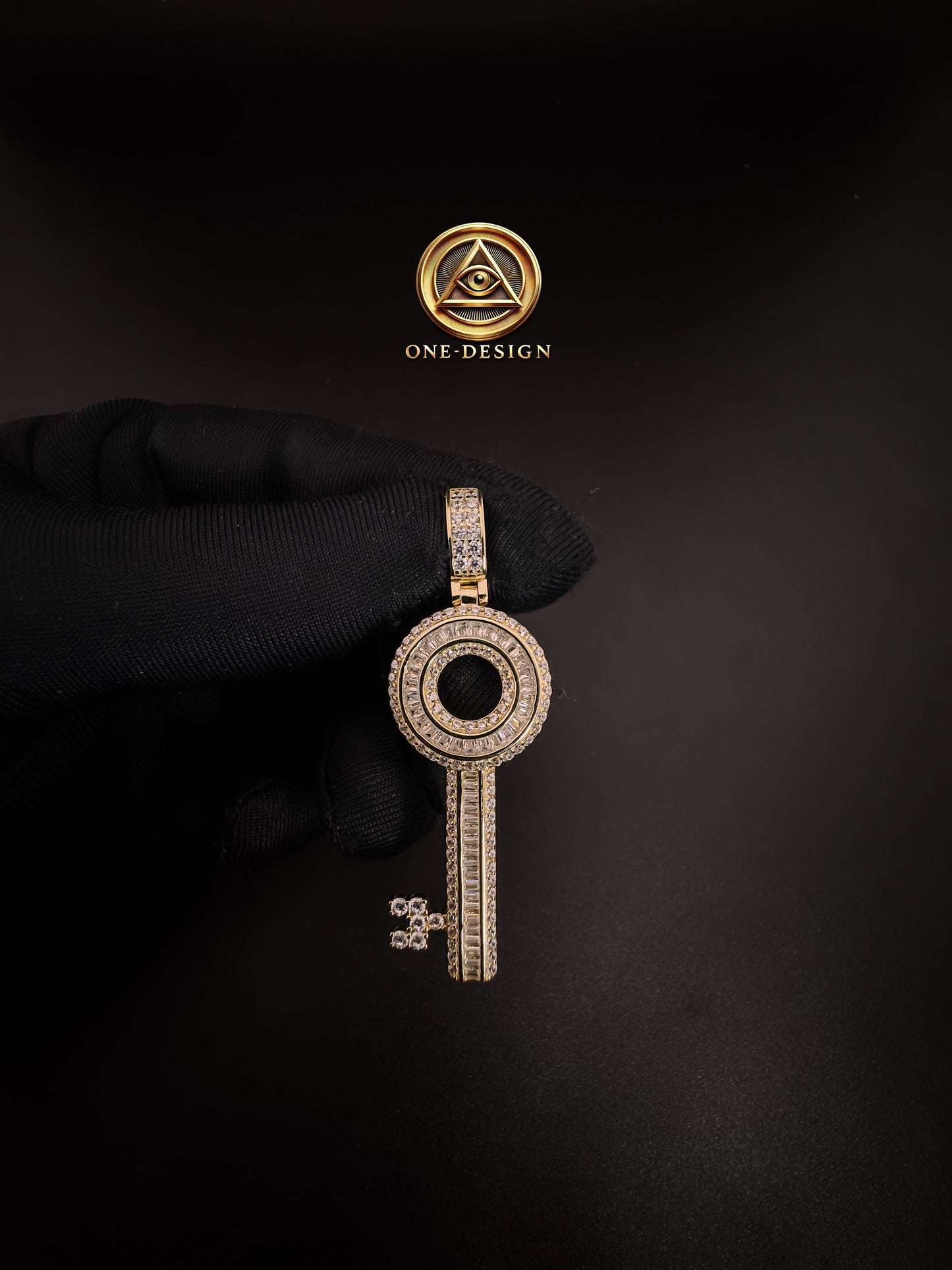 Circular key