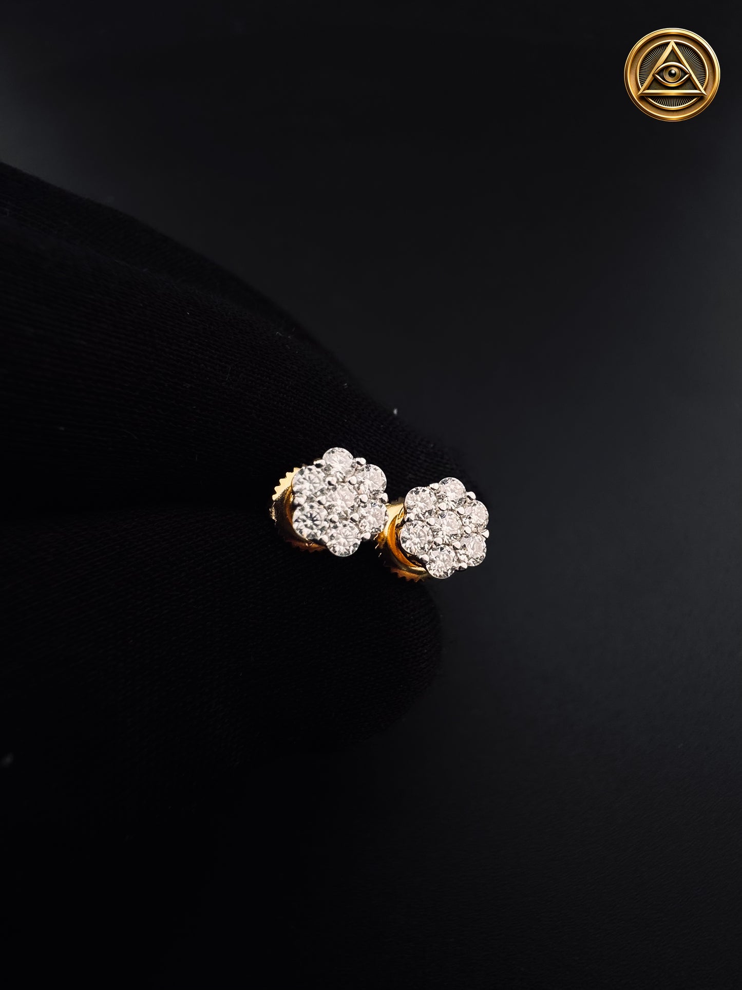 MINI BLOSSOM STUDS — Aretes Flor Moissanite 5MM