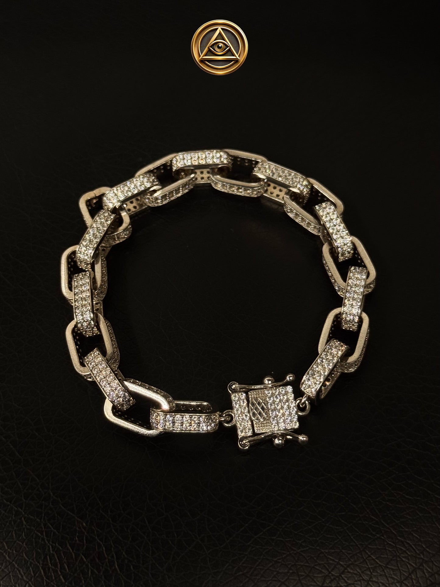 TWIST LINK BRACELET 925 — Pulsera Eslabón Torcido Candado Iced