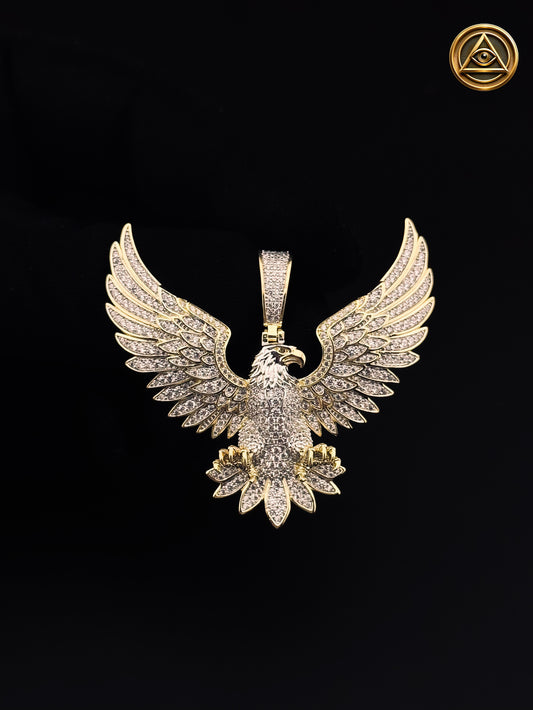 EAGLE PENDANT — Dije Águila Alas Extendidas Iced