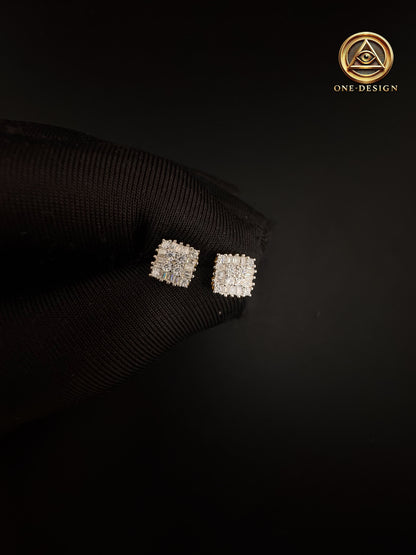 Moissanite square shiny