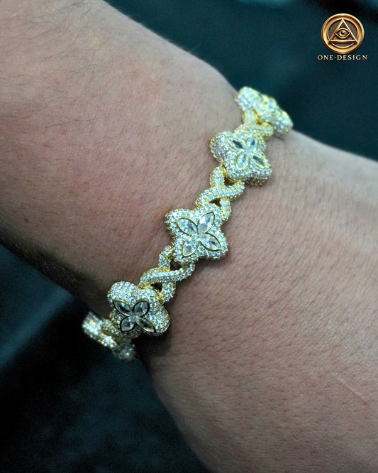 CLOVER ICED BRACELET — Pulsera Trébol Iced 14MM