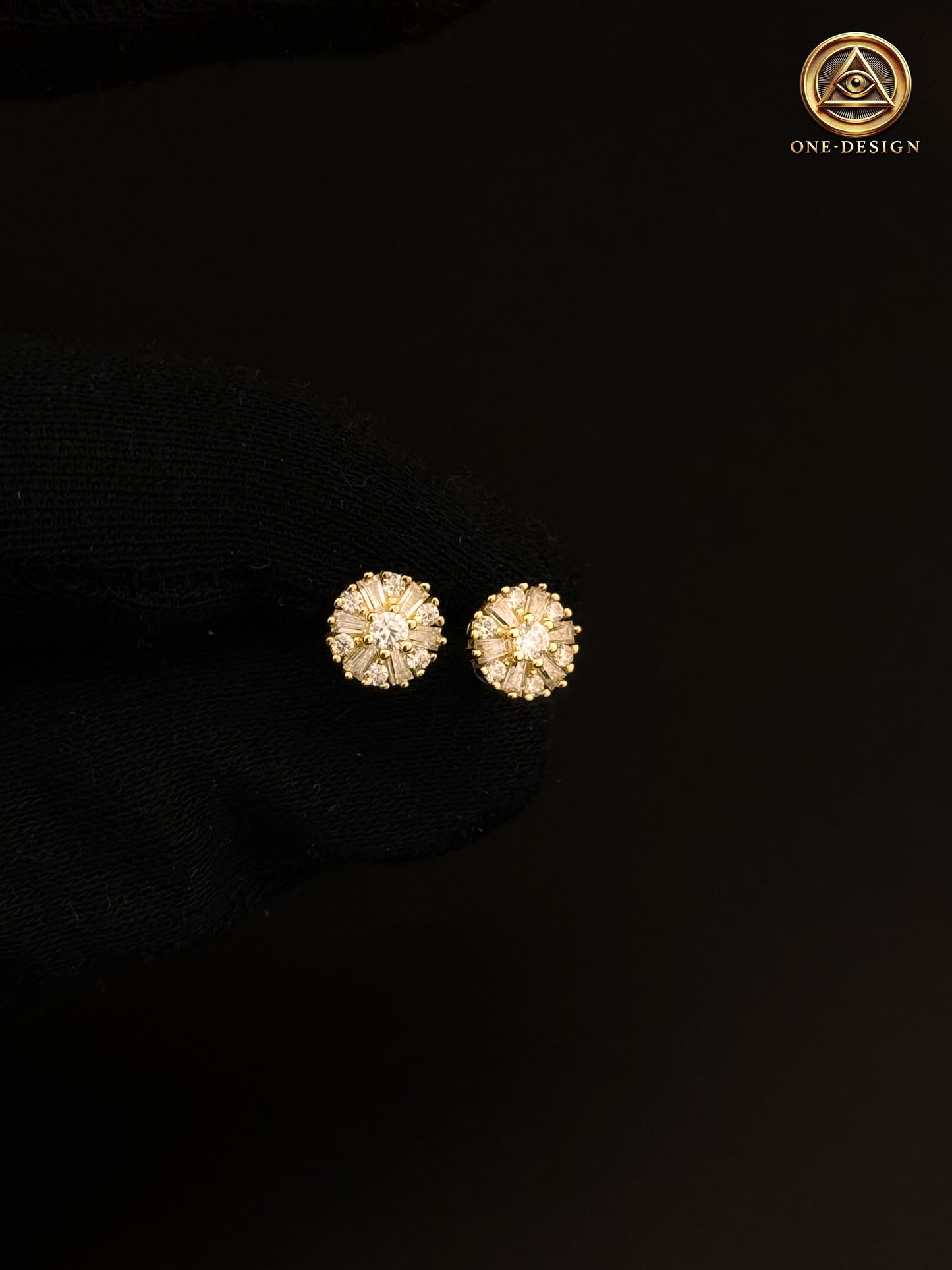 Moissanite star 8mm