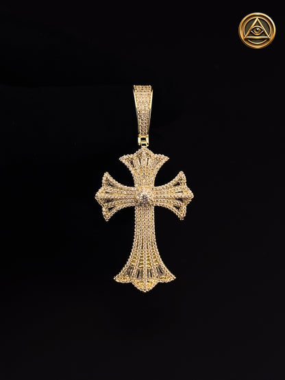GOTHIC CROSS PENDANT — Dije Cruz Gótica Baguette Iced