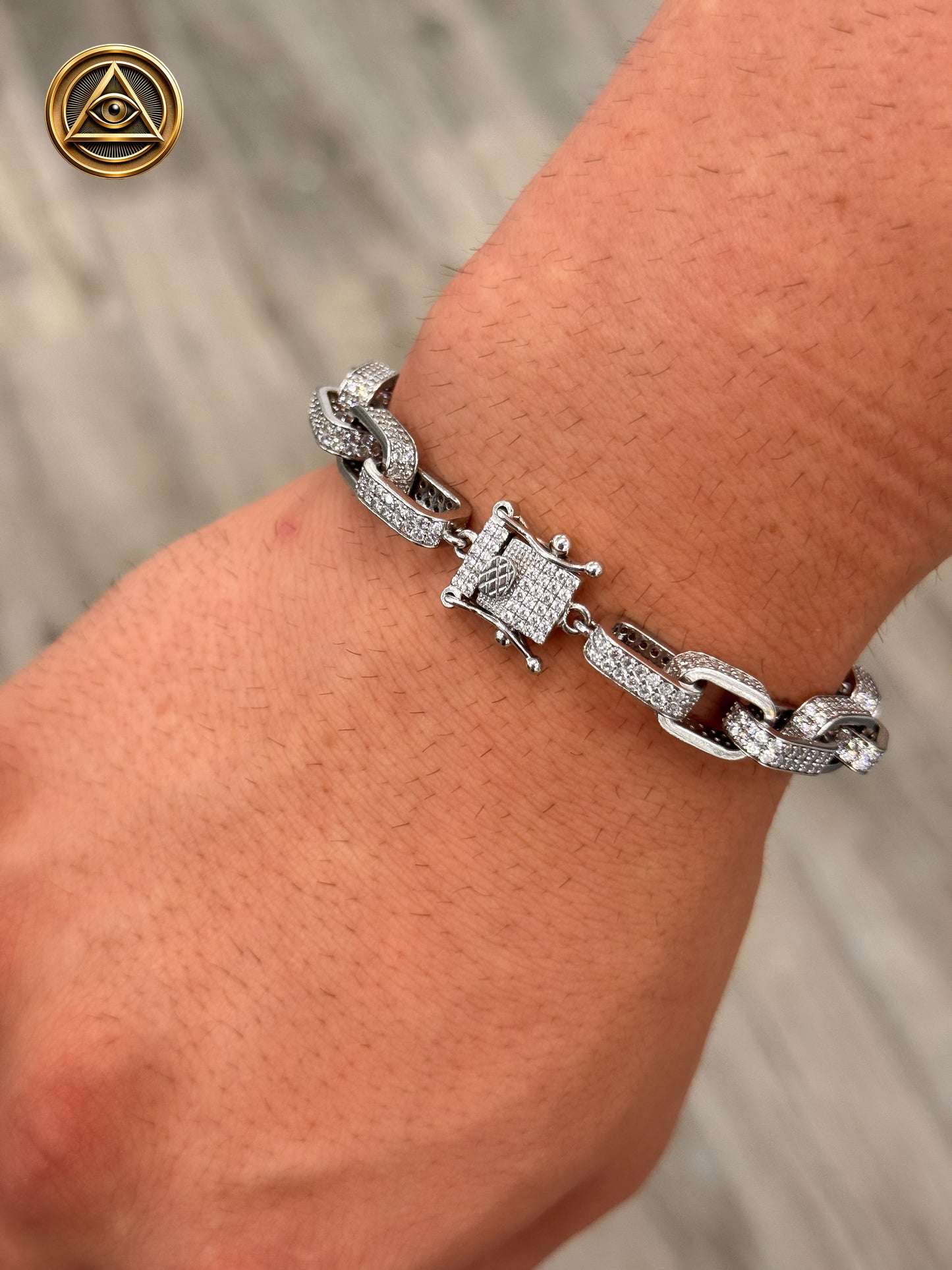 TWIST LINK BRACELET 925 — Pulsera Eslabón Torcido Candado Iced