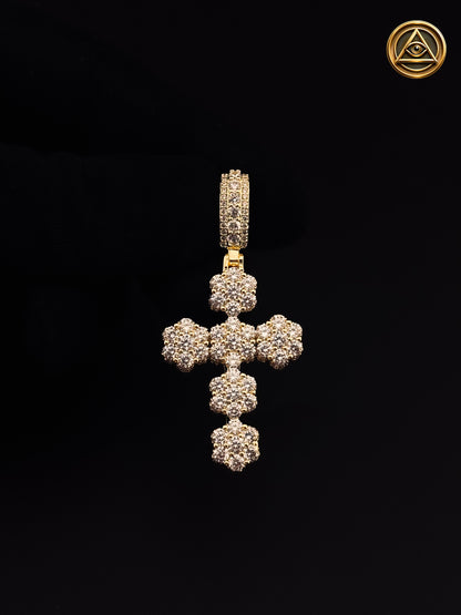 CLUSTER CROSS PENDANT — Dije Cruz Racimo Iced