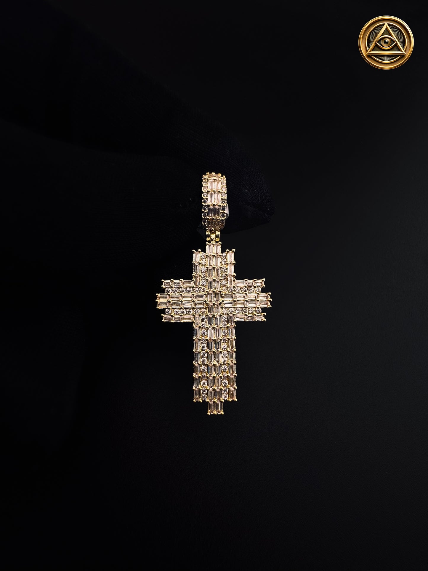 BAGUETTE CROSS PENDANT — Cruz Baguette Plata 925