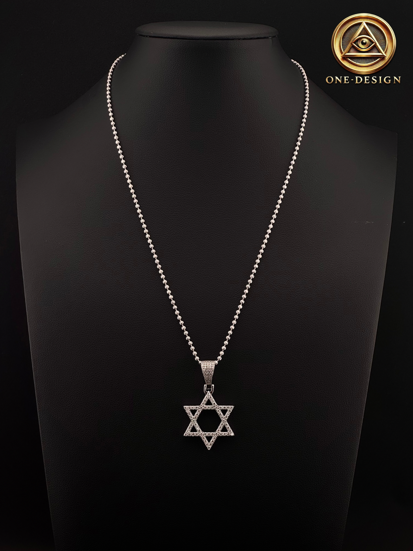Moissanite stars of David