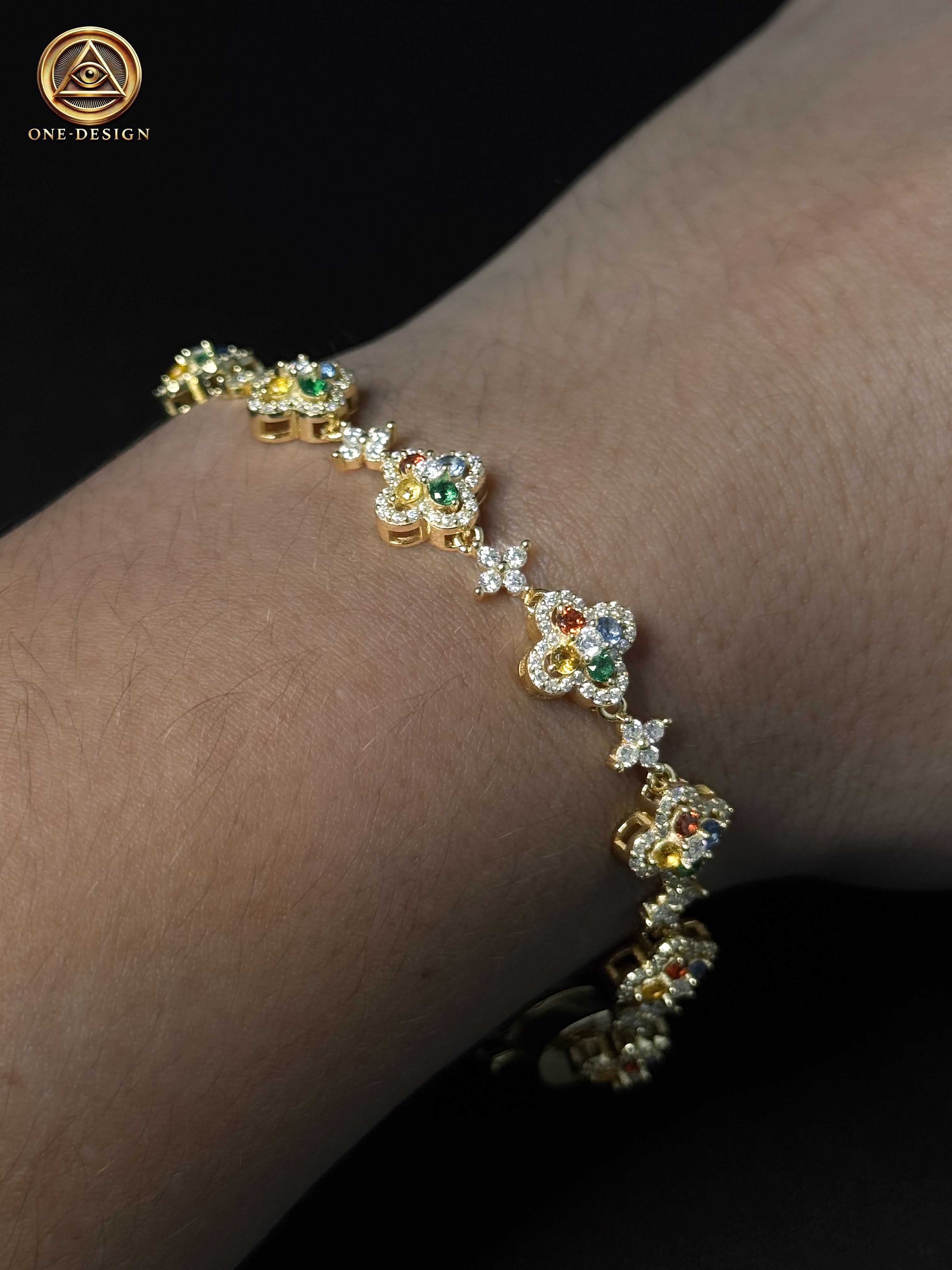 Moissanite rainbow flower 10mm