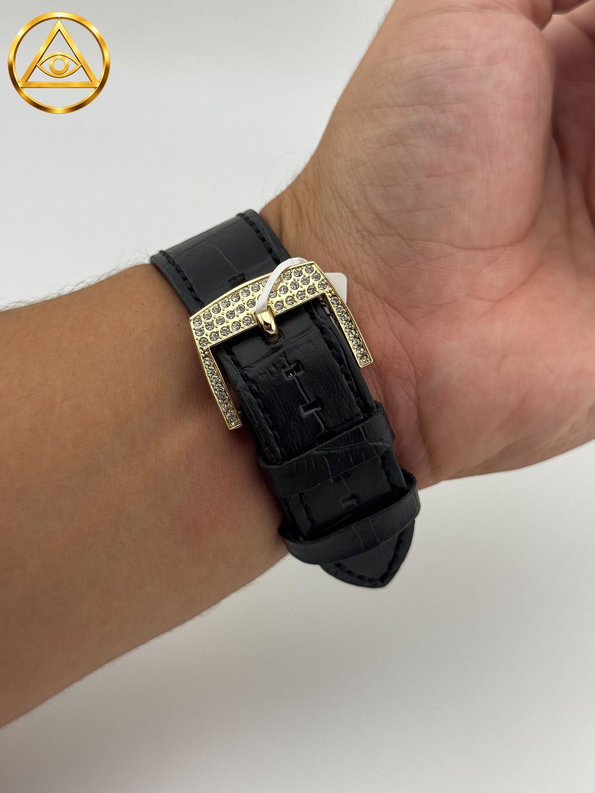ROMAN ICED WATCH BLACK NUMERALS — Reloj Redondo Numerales Romanos Negros Correa Cuero
