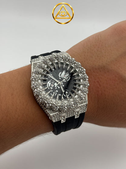SUNBURST ICED WATCH BLACK DIAL — Reloj Tonneau Skeleton Iced Out Fondo Negro