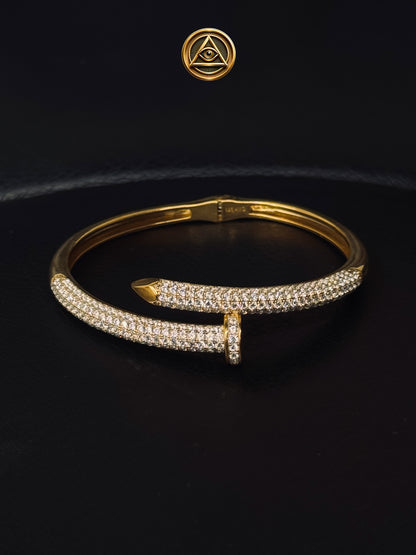 NAIL BANGLE PREMIUM — Brazalete Clavo Iced Plata 925