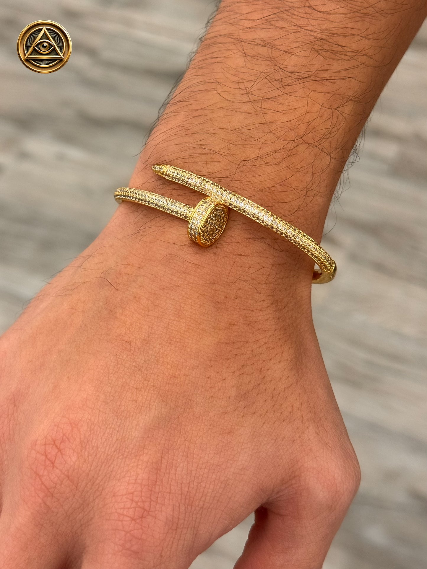 NAIL BANGLE — Brazalete Clavo Iced