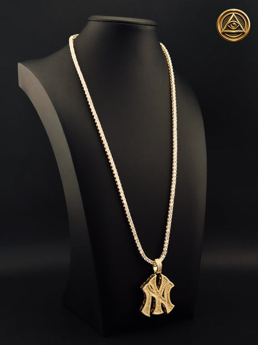 SET TENNIS NY ICED — Tennis Chain + Pendant Monograma